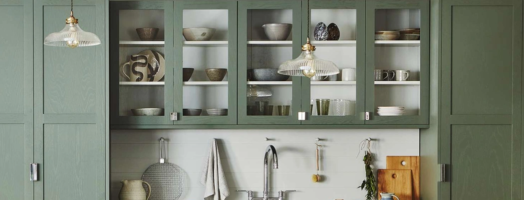 کابینت_های-شیشه_ای